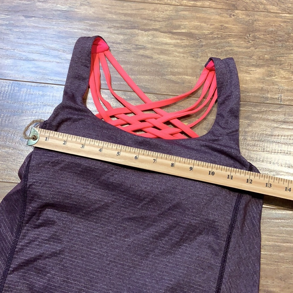 Lululemon Wild Tank - Picture 4 of 8